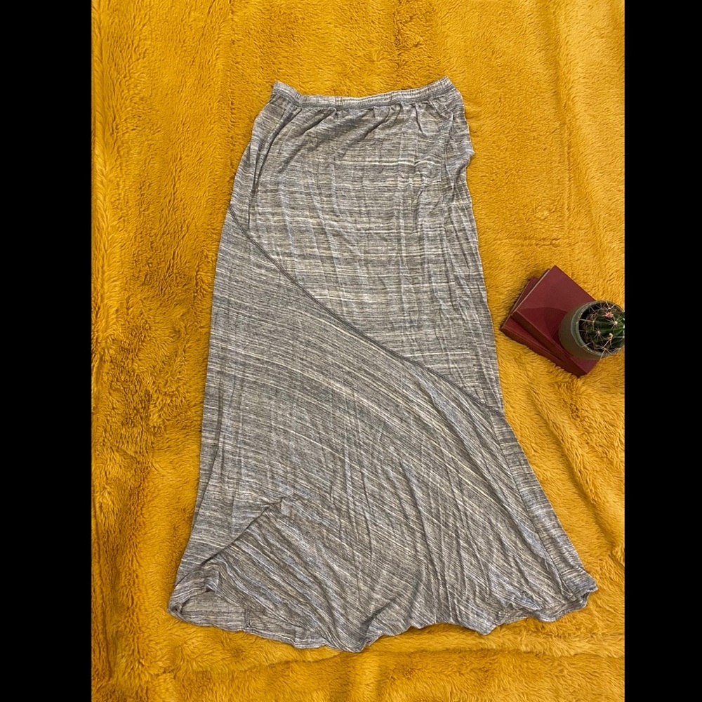 Gray striped maxi skirt